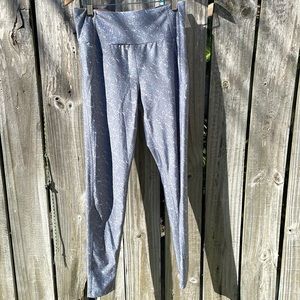 Maaji Leaf Motif Leggings Sz Large EUC
